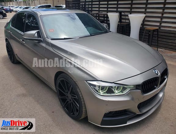 2018 BMW 330i