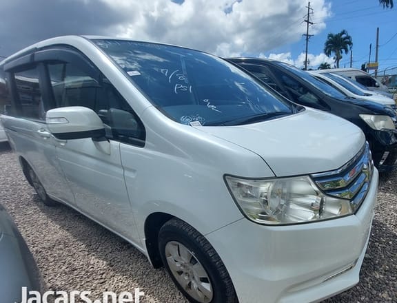 Honda Stepwgn 2,0L 2014