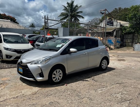 Toyota Vitz 1,0L 2017