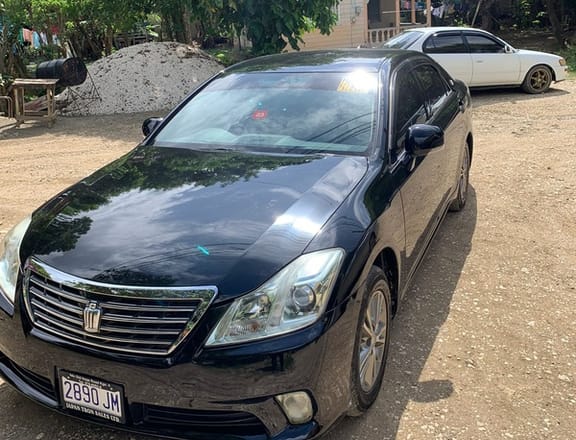Toyota Crown 2,5L 2012