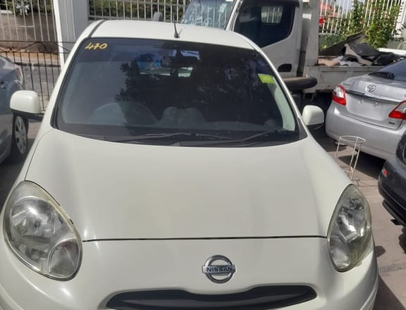 Nissan March 1,2L 2012