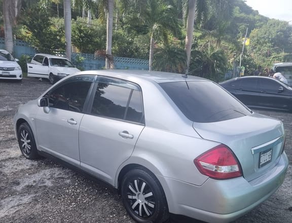 Nissan Tiida 1,5L 2012