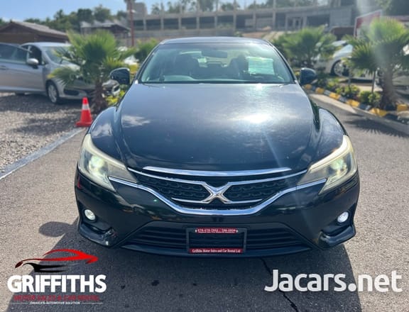 Toyota Mark X 2,5L 2013