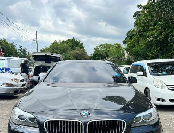 BMW 5-Series 3,5L 2012