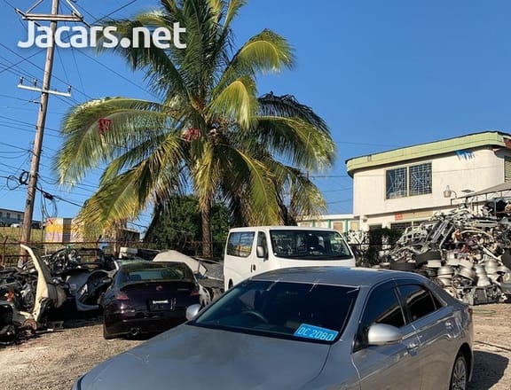 Toyota Mark X 2,5L 2013