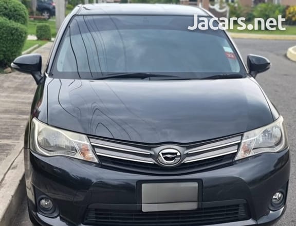 Toyota Axio 1,3L 2015