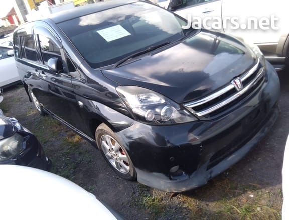 Toyota Isis 1,8L 2012