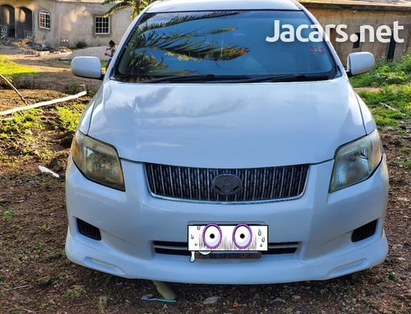 Toyota Axio 1,5L 2011