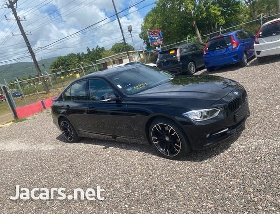 BMW 3-Series 2,0L 2013