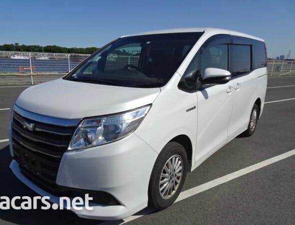 Toyota Noah 1,8L 2014