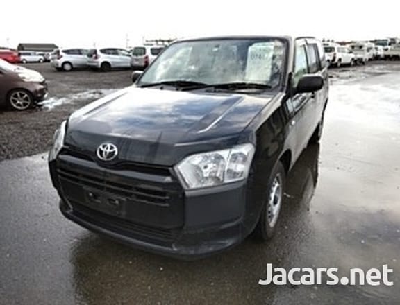 Toyota Probox 1,5L 2016