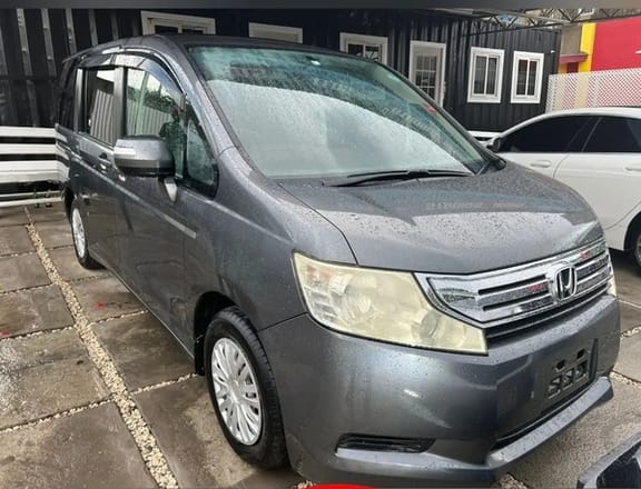 Honda Stepwgn 1,7L 2010