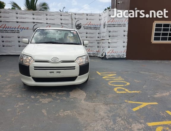 Toyota Probox 1,5L 2016