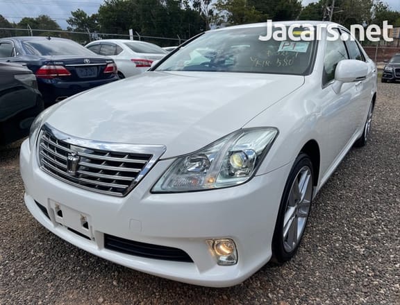 Toyota Crown 2,5L 2013