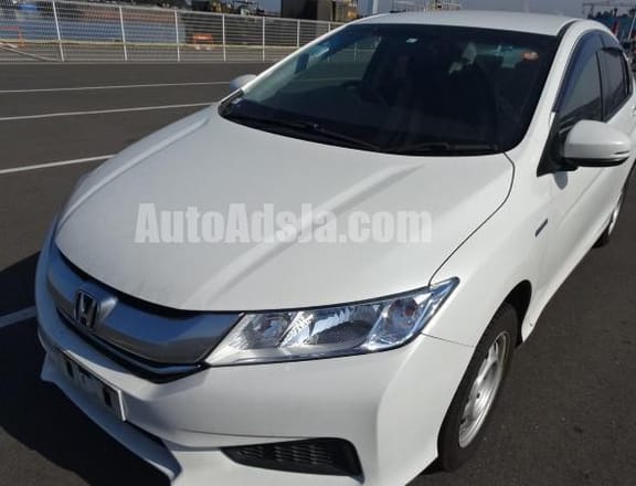 2017 Honda Grace Hybrid