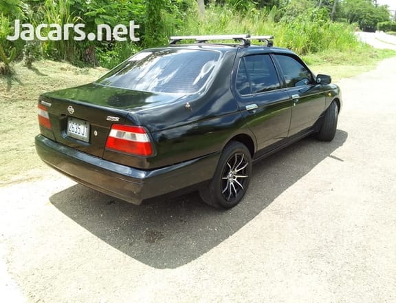 Nissan Bluebird 1,8L 2000