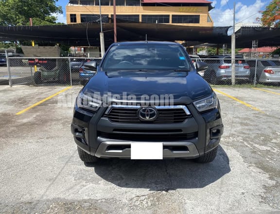 2021 Toyota HILUX ROCCO