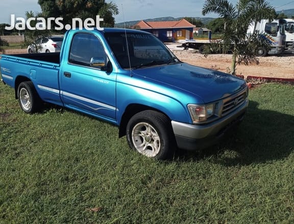 Toyota Hilux 2,4L 2000