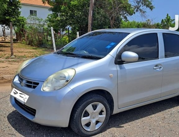 Toyota Passo 1,0L 2014