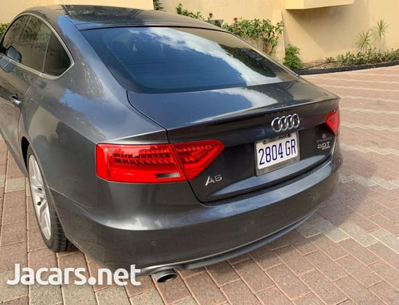 Audi A5 2,0L 2015