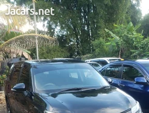 Toyota Fielder 1,8L 2014