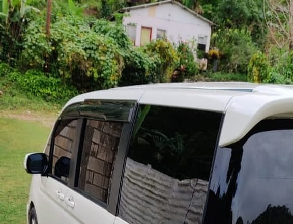 Honda Stepwgn Spada 1,8L 2011