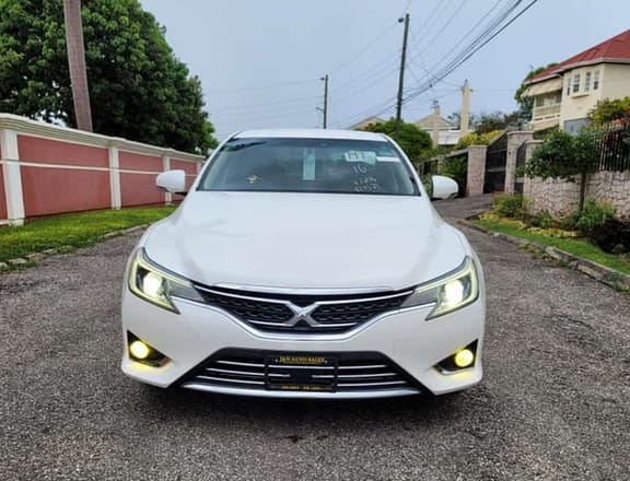 Toyota Mark X 3,5L 2013