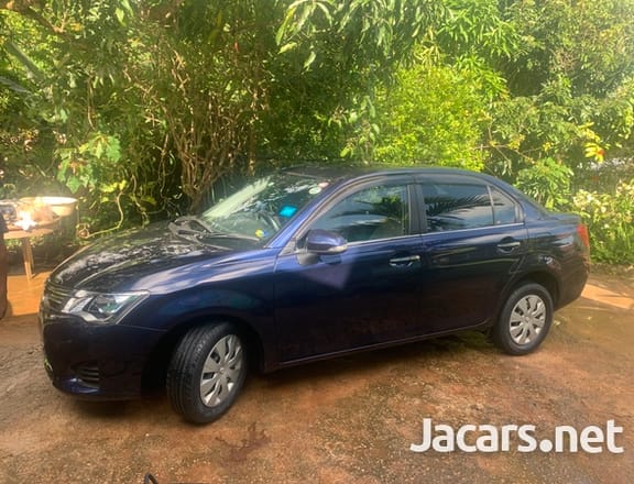 Toyota Axio 1,5L 2014