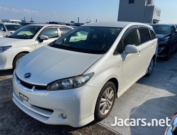 Toyota Wish 1,8L 2013