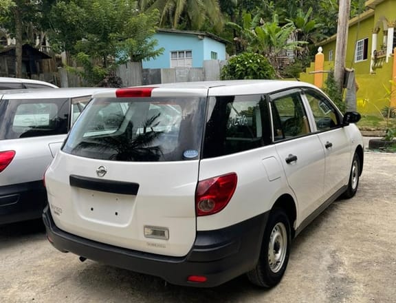 Nissan AD Wagon 1,5L 2017