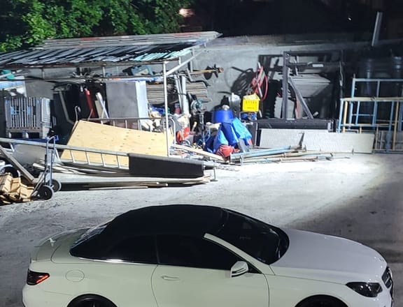 Mercedes-Benz E-Class 2,5L 2013