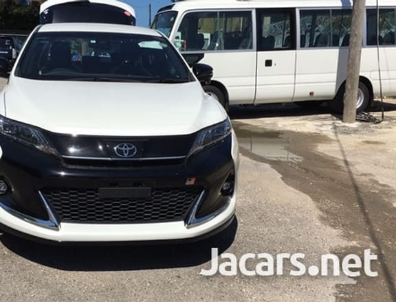 Toyota Harrier 2,0L 2019