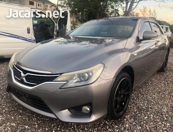 Toyota Mark X 2,5L 2013