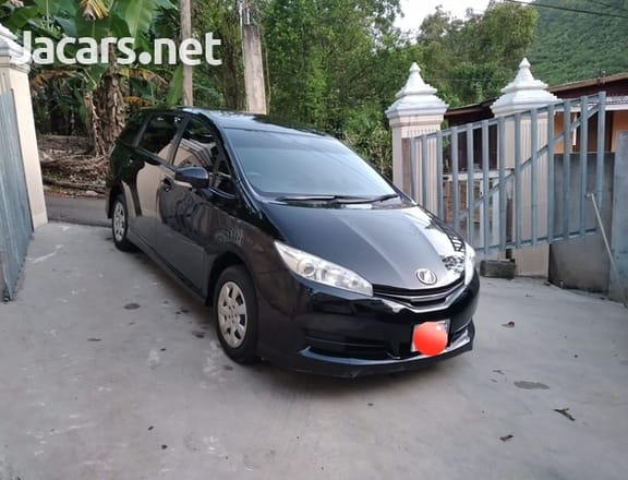 Toyota Wish 1,8L 2014