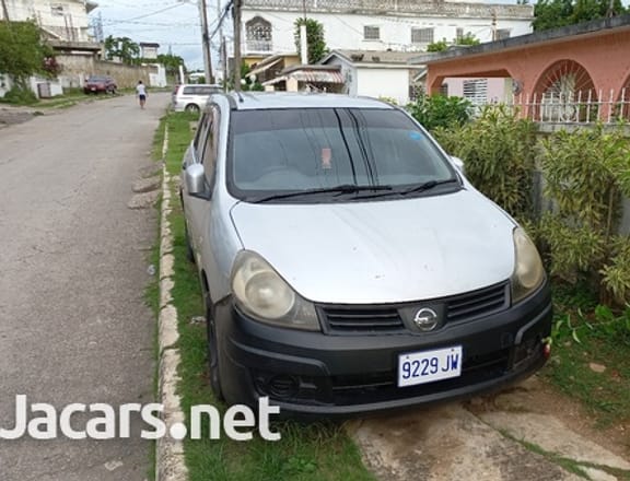 Nissan AD Wagon 1,5L 2012