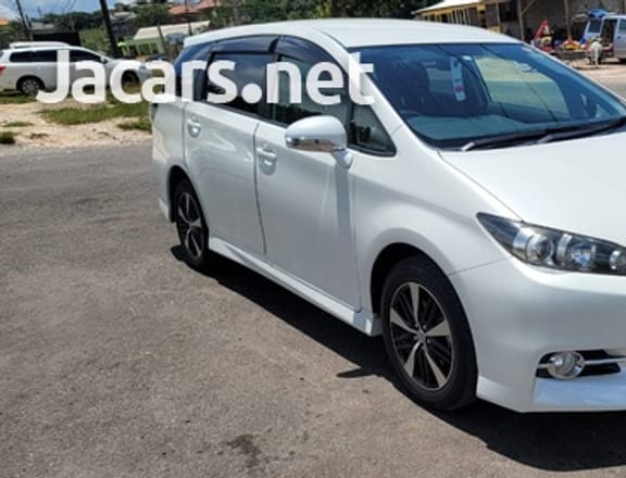 Toyota Wish 1,8L 2013