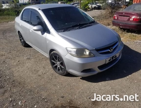 Honda Fit Aria 1,0L 2006