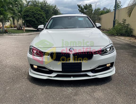 For Sale: BMW ACTIVE SPORT 3 HYBRID 2015 (Newly Imported)