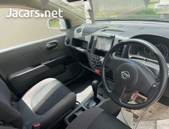 Nissan AD Wagon 1,5L 2016