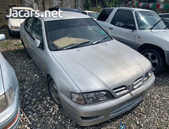 Nissan Primera 1,8L 1996