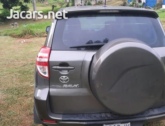 Toyota RAV4 2,4L 2012