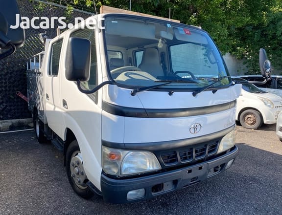 2004 Toyota Dyna