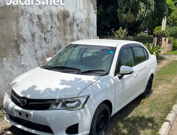 Toyota Axio 1,5L 2014