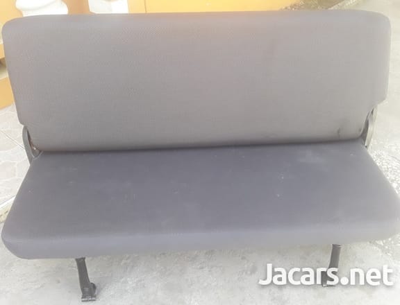 TOYOTA HIACE FOLDING SEATS WITH SEAT BELT.876 3621268