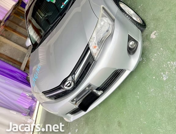 Toyota Fielder 1,5L 2014