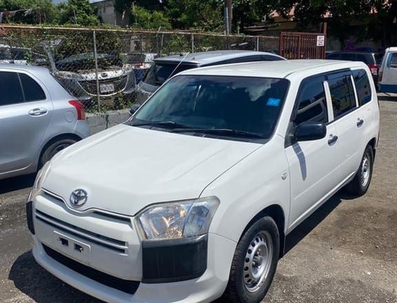 Toyota Probox 1,5L 2015