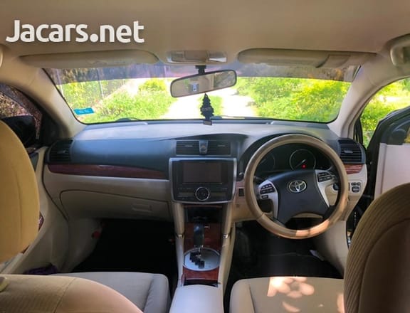 Toyota Premio 2,5L 2013