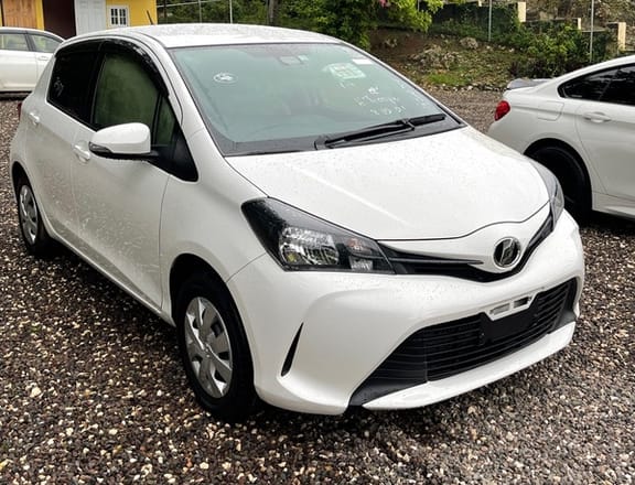 Toyota Vitz 1,0L 2016