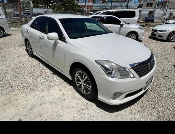 Toyota Crown 2,5L 2012