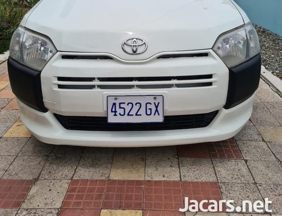 Toyota Probox 1,5L 2015